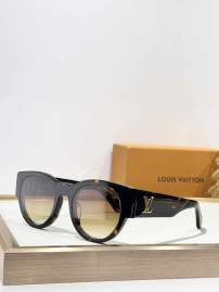Picture of Louis Vuitton Sunglasses _SKUfw76991385fw
